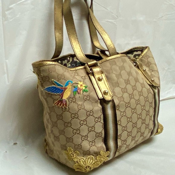 Vintage, Gucci, GG Coated Canvas with Gold Leather Shoulder Strap 11in x 8.5in - Picture 4 of 13